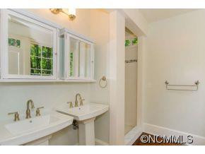 33 &37 Lowell St - Photo 16