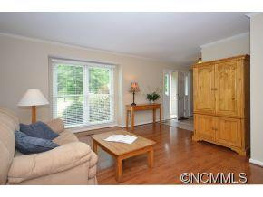 14 Westminster Dr. - Photo 2