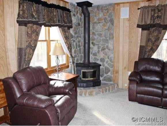 105 Sandlewood Drive - Photo 3