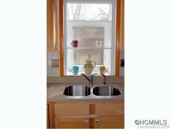 105 Sandlewood Drive - Photo 7