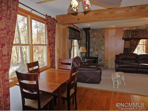 105 Sandlewood Drive - Photo 8