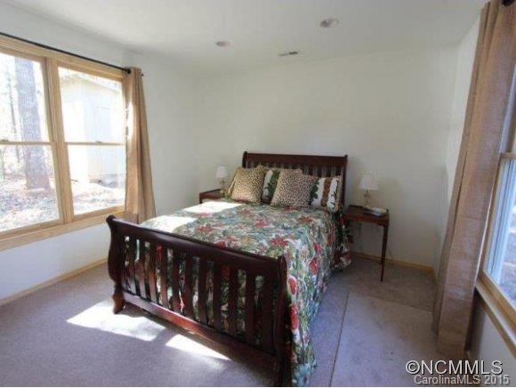105 Sandlewood Drive - Photo 9