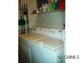 557 Connies Cove - Photo 12