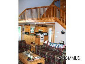 557 Connies Cove - Photo 8