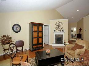 123 EWARTS POND ROAD - Photo 5