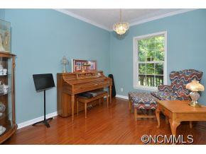 14 Surrey Green Dr - Photo 8
