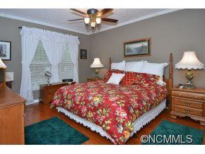 14 Surrey Green Dr - Photo 10