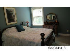 410 Forest Lake Drive - Photo 17