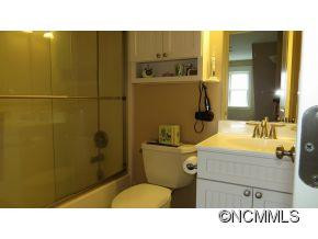 410 Forest Lake Drive - Photo 20