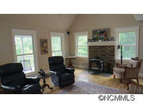 410 Forest Lake Drive - Photo 6