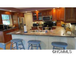 410 Forest Lake Drive - Photo 9