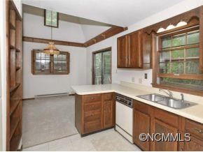 35 SPRING ACRES LANE - Photo 4