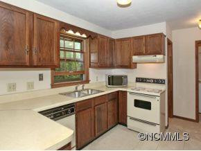 35 SPRING ACRES LANE - Photo 5