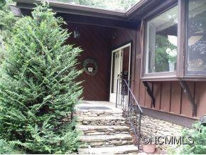 232 Raintree Drive - Photo 2