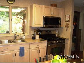 232 Raintree Drive - Photo 10