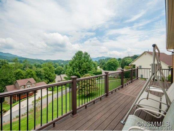 36 DIANE DRIVE - Photo 12