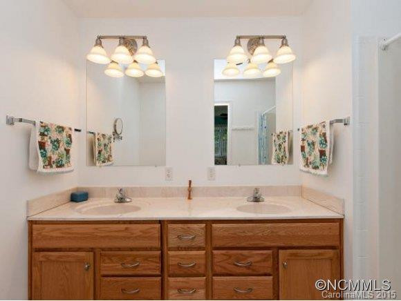 36 DIANE DRIVE - Photo 7