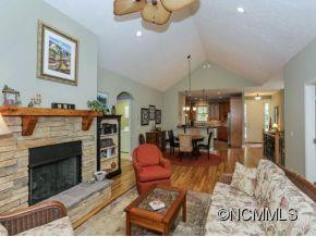 260 CARRIAGE SUMMIT WAY - Photo 6