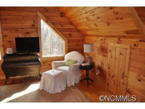 1335 Mountain Laurel Road - Photo 14