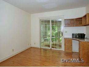 110 SUNNINGDALE DRIVE - Photo 5