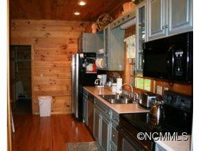 186 Cottage Lane - Photo 5