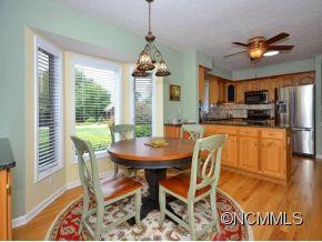 303 WINDY KNOLL DRIVE - Photo 13