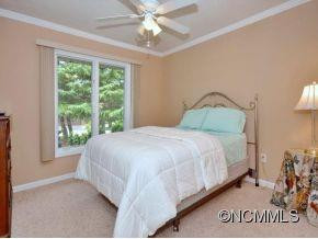 303 WINDY KNOLL DRIVE - Photo 18