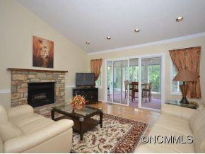 303 WINDY KNOLL DRIVE - Photo 8