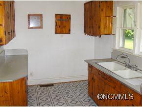 40 W Oakview Road - Photo 5