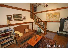 142 Deers Circle - Photo 14
