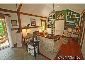 142 Deers Circle - Photo 16