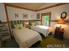 142 Deers Circle - Photo 18