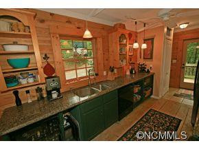 142 Deers Circle - Photo 8
