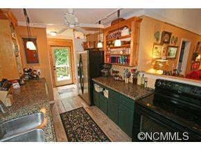 142 Deers Circle - Photo 9
