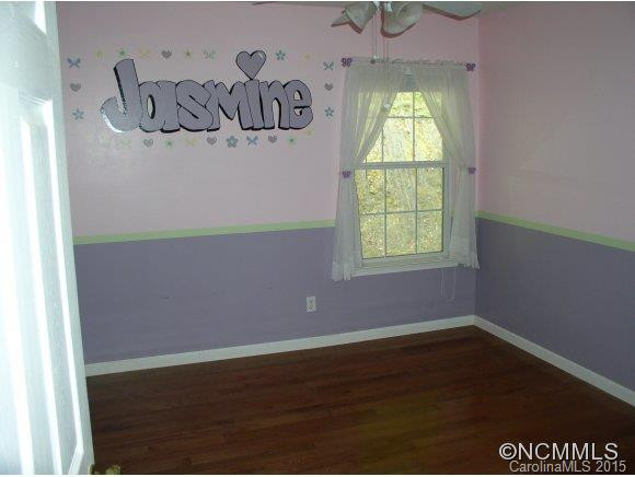 116 Susanna - Photo 4