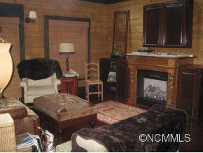 1918 Teaberry Ridge Road - Photo 4