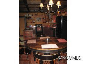 1918 Teaberry Ridge Road - Photo 6