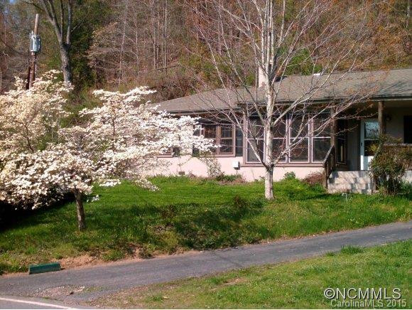 27 Skyway Drive