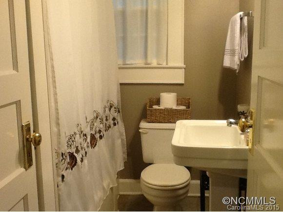 27 Skyway Drive - Photo 11