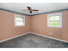 27 Main Street - Photo 16