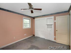 27 Main Street - Photo 17