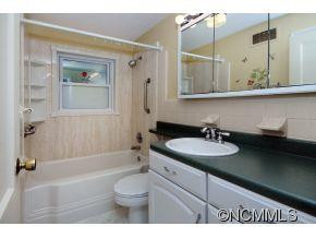 27 Main Street - Photo 10