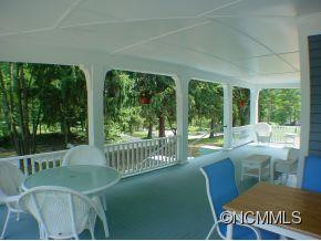 188 Cumberland Avenue - Photo 2