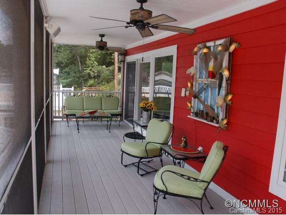 227 Picnic Point - Photo 12