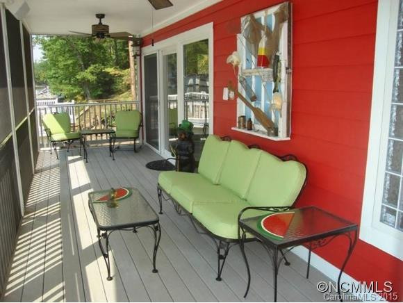 227 Picnic Point - Photo 4
