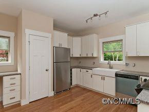 185 Glendale Ave - Photo 4