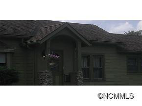 135 Pine Street