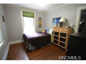 8 Enka Pine Street - Photo 13