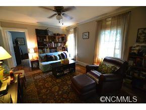8 Enka Pine Street - Photo 4