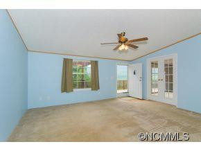 106 Mos Way - Photo 6